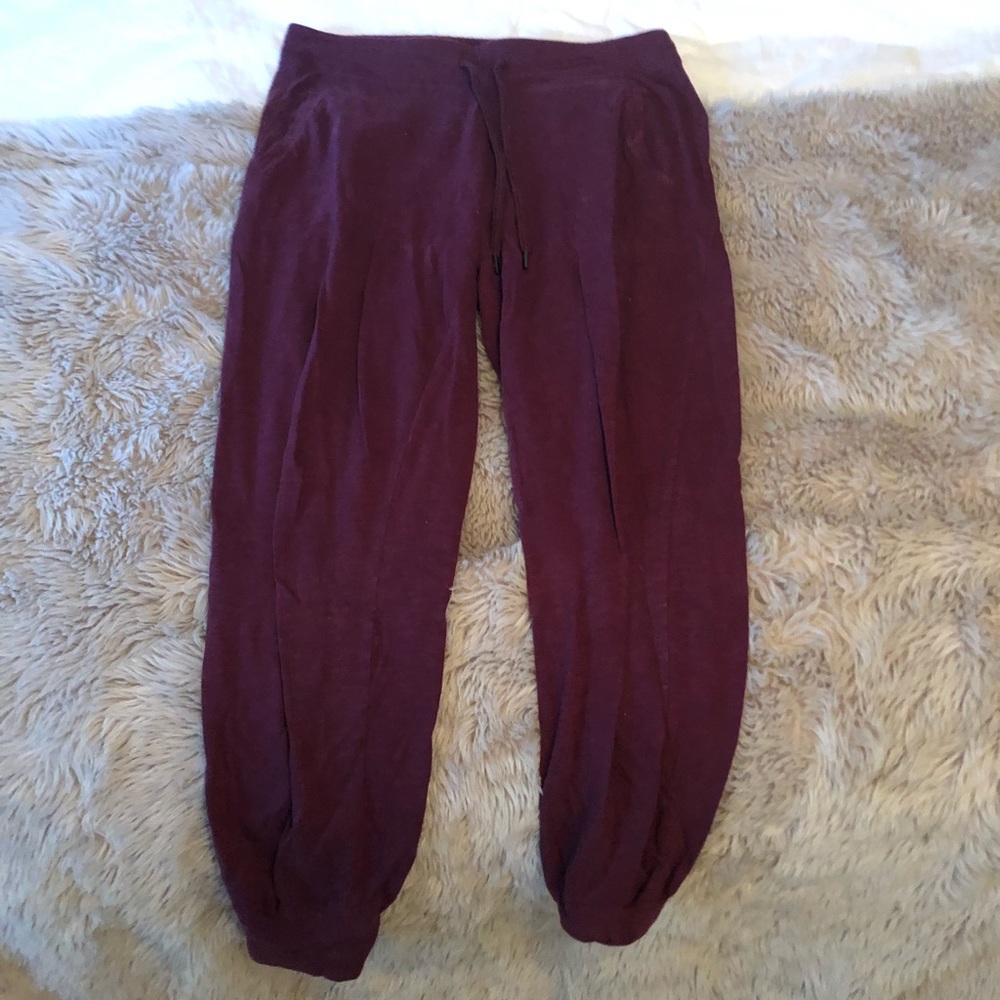 Women’s Cotton On Burgundy Sweatpants/Joggers